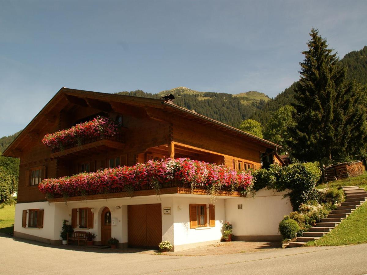 Apartment In Sankt Gallenkirch With Terrace Esterno foto